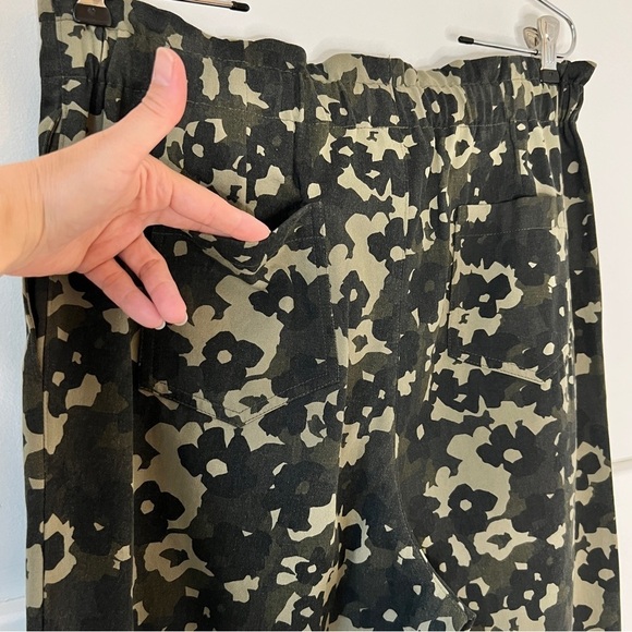 Anthropologie Amadi Green Floral Camo 100% Cotton Trousers NWT - Picture 9 of 14